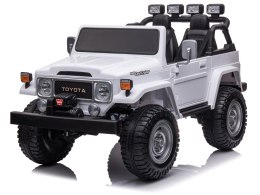 Autko na akumulator 2os Toyota Land Cruiser PA0285