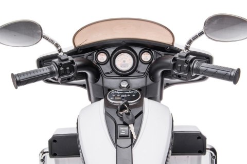 Motor Na Akumulator Trójkołowy Goldwing NEL-R1800GS Światła LED MP3 Biały
